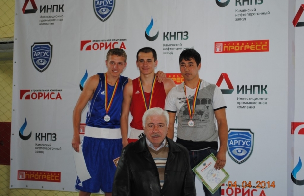 На юниорском Первенстве ЮФО по боксу сборная Ростовской области завоевала одно "золото"